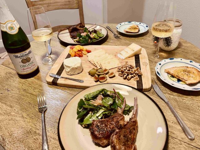 赤ちゃんが産まれる前のクリスマスディナー。ラム肉をローズマリーで焼きました