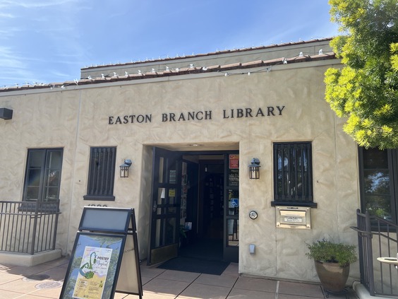 イーストンブランチ図書館